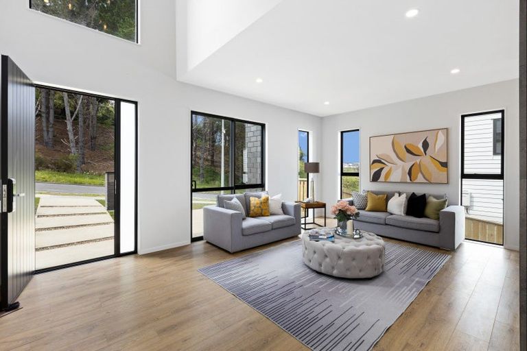 Photo of property in 279 West Hoe Heights, Orewa, 0931