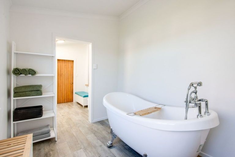 Photo of property in 500 Southampton Street West, Hastings, 4122