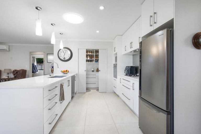 Photo of property in 12 Cotter Place, Cambridge, 3434