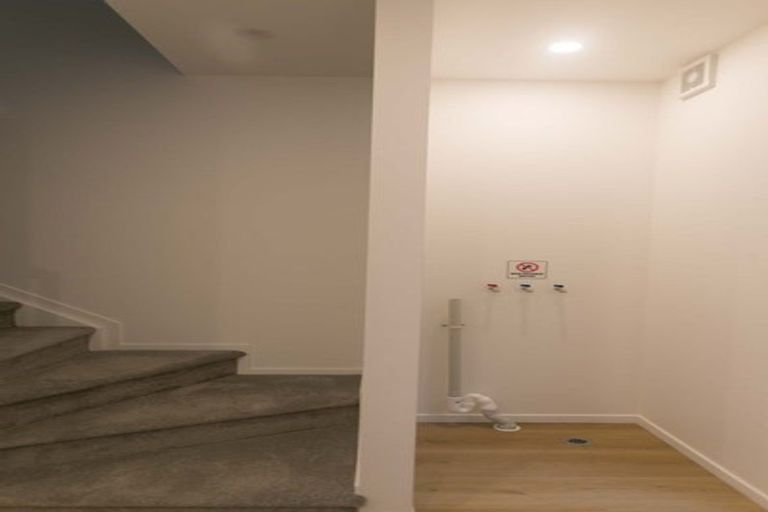 Photo of property in 15/27 Glenorchy Street, Glen Eden, Auckland, 0602