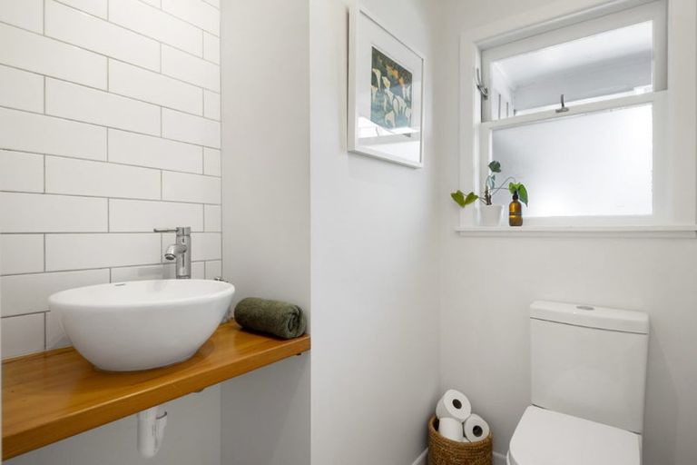 Photo of property in 3 Spencer Terrace, Hauraki, Auckland, 0622