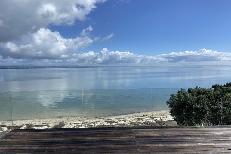 Photo of property in 121 Torkar Road, Clarks Beach, 2122