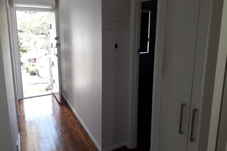 Photo of property in 64 Hocken Street, Kenmure, Dunedin, 9011