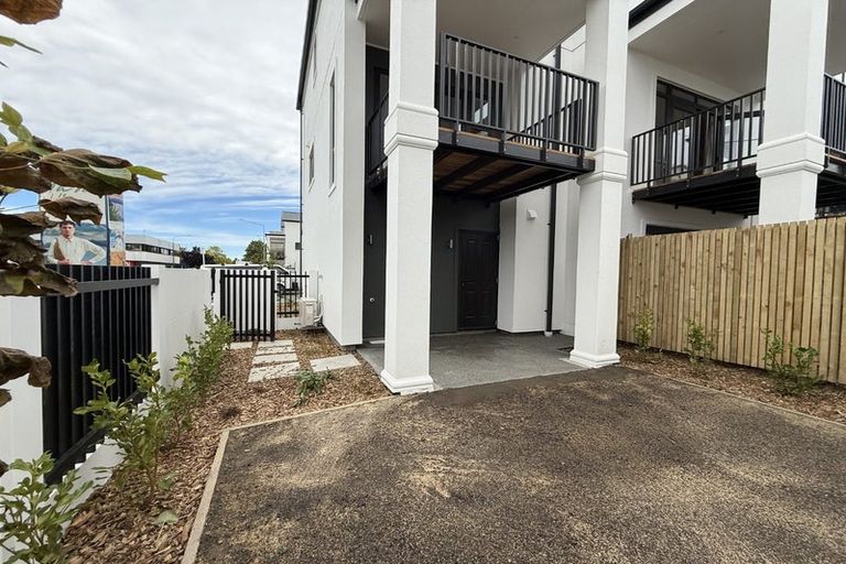 Photo of property in 1/92 Peterborough Street, Christchurch Central, Christchurch, 8013