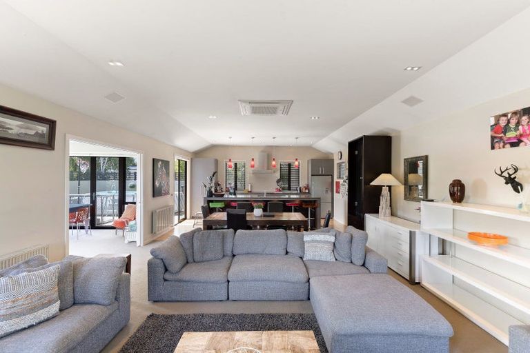 Photo of property in 38 Rere Road, Lake Hayes, Queenstown, 9304