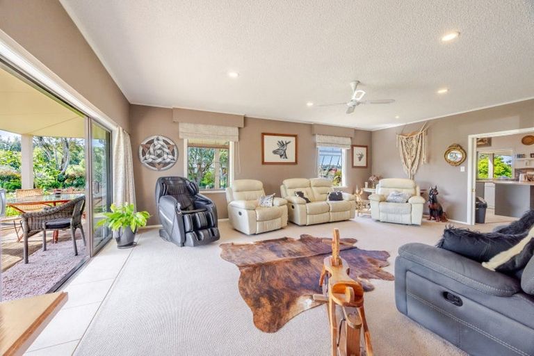 Photo of property in 105 Lindsay Road, Waipukurau, 4283