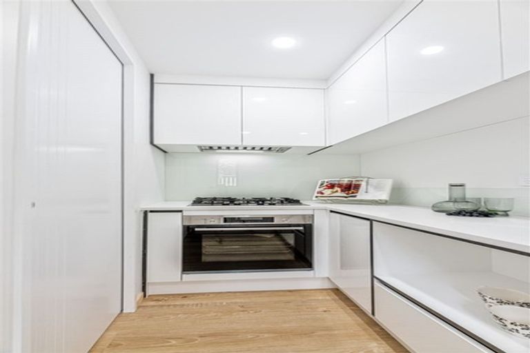 Photo of property in 5 Shibata Rise, Ranui, Auckland, 0612