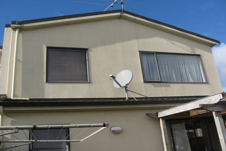 Photo of property in 33 Puma Drive, Golflands, Auckland, 2013