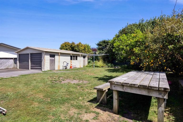 Photo of property in 211 South Road, Hawera, 4610