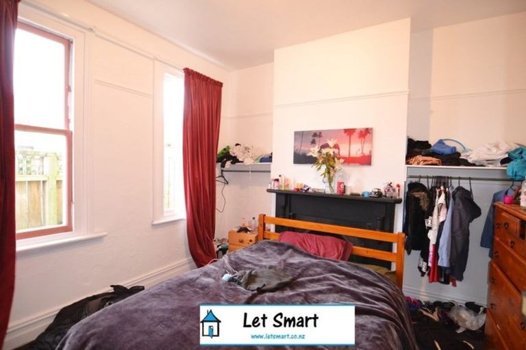 Photo of property in 14 Howe Street, North Dunedin, Dunedin, 9016