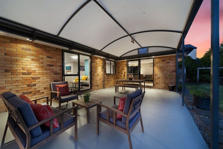 Photo of property in 32 Te Kauri Place, Helensville, 0800