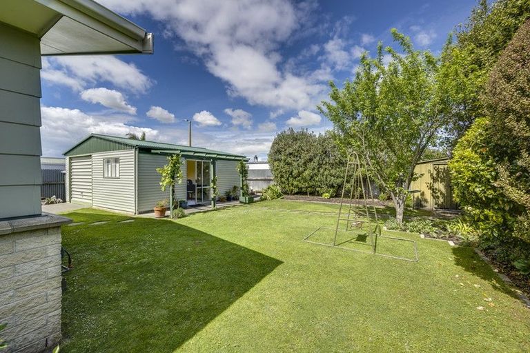 Photo of property in 15 Southwark Avenue, Tamatea, Napier, 4112