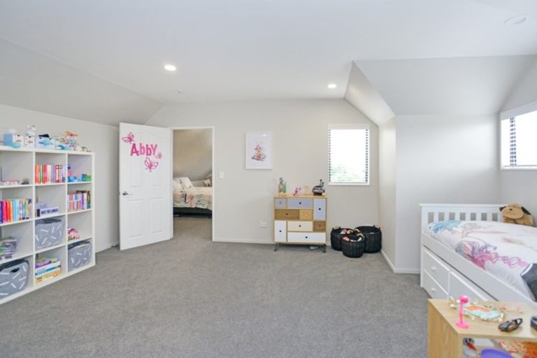 Photo of property in 9 Hanna Place, Havelock North, 4130