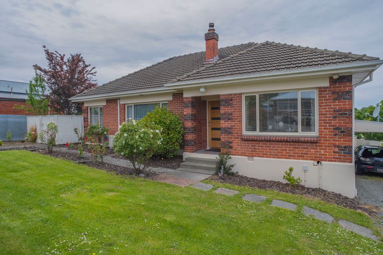 Photo of property in 2a Wellington Street, Parkside, Timaru, 7910