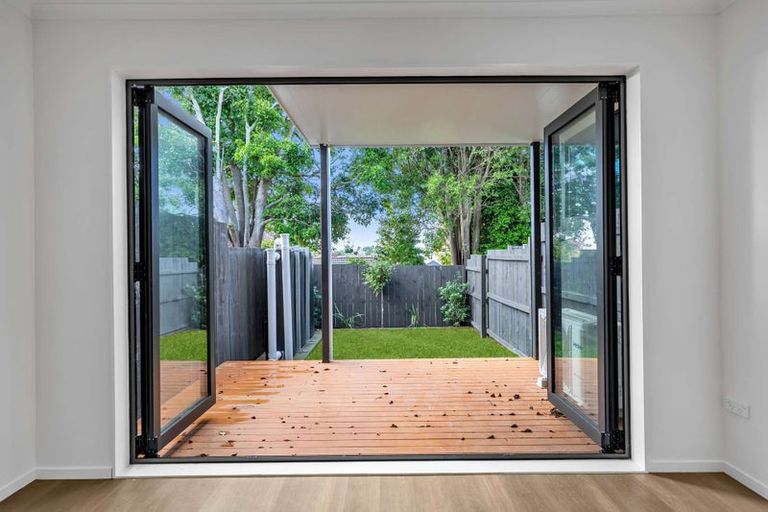 Photo of property in 5/32 Brandon Road, Glen Eden, Auckland, 0602