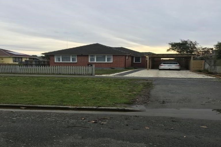 Photo of property in 35 Basingstoke Street, Aranui, Christchurch, 8061