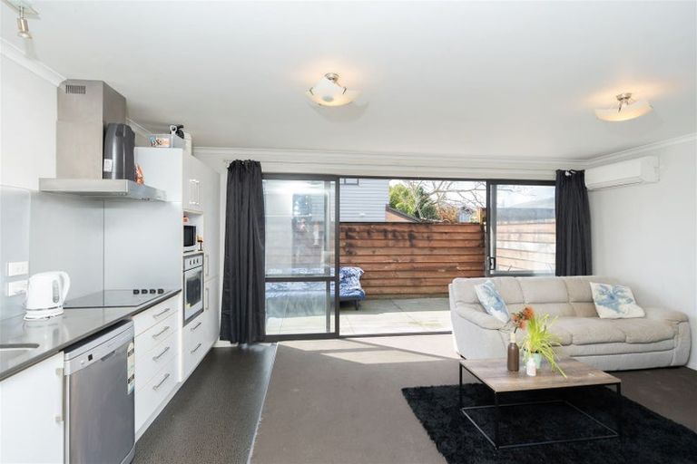 Photo of property in 5/28 Fifth Avenue, Enderley, Hamilton, 3214