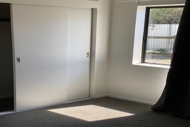 Photo of property in 10 Ted Harpur Place, Onekawa, Napier, 4110