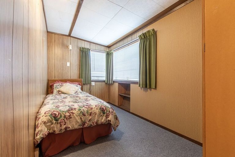 Photo of property in 131 Te Rangitautahanga Road, Turangi, 3334