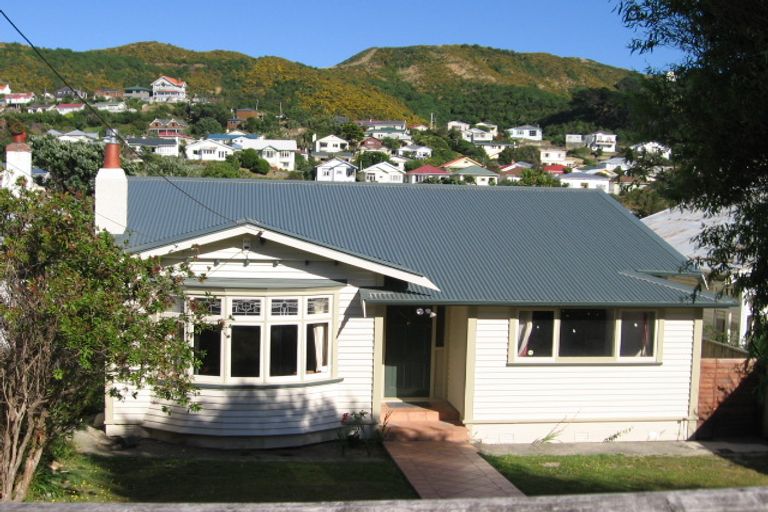 Photo of property in 64 Clyde Street, Island Bay, Wellington, 6023