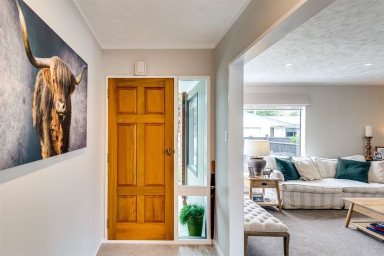 Photo of property in 24 Hetley Crescent, Taradale, Napier, 4112