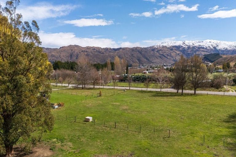 Photo of property in 22 Young Lane, Clyde, Alexandra, 9391