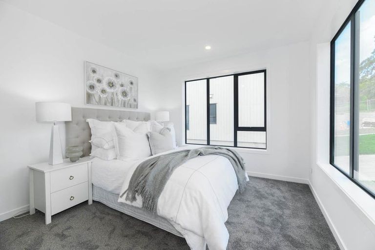 Photo of property in 20a Arataki Views Way, Glen Eden, Auckland, 0602