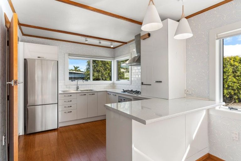 Photo of property in 217 Kiwi Road, Whangamata, 3620