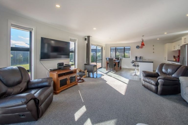 Photo of property in 18 Magnetic Place, Cromwell, 9310