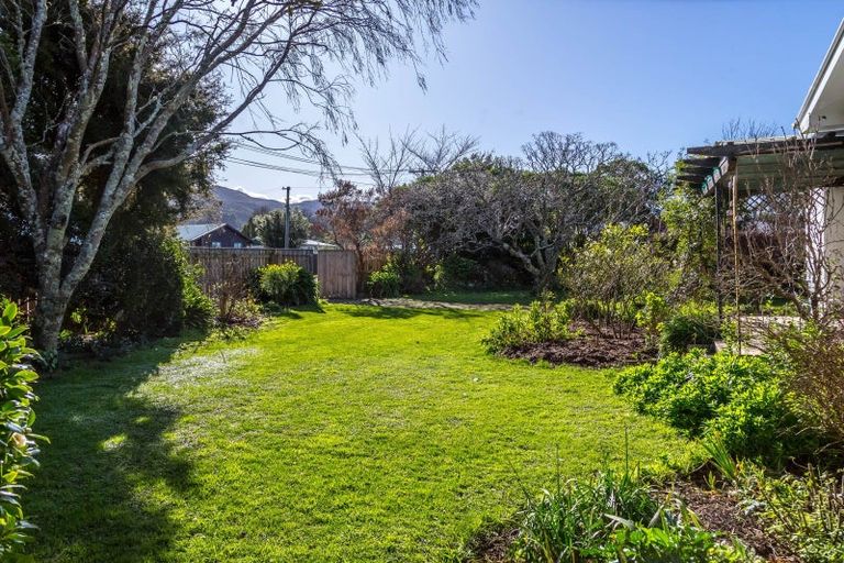 Photo of property in 11 Kenward Crescent, Featherston, 5710