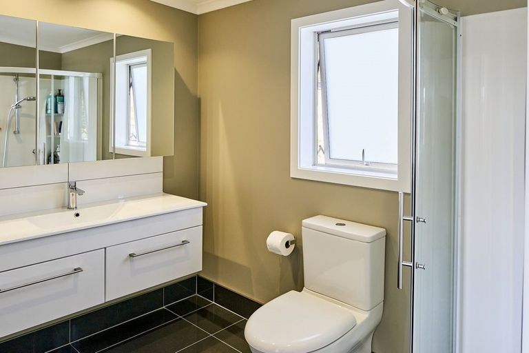 Photo of property in 147a Navigation Drive, Whitby, Porirua, 5024