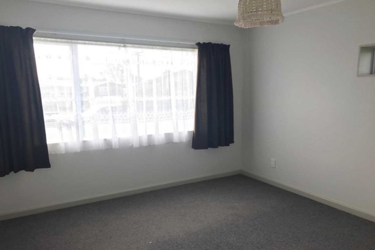 Photo of property in 24 Beckford Road, Saint Martins, Christchurch, 8022