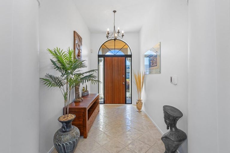 Photo of property in 5 The Stables, Halswell, Christchurch, 8025