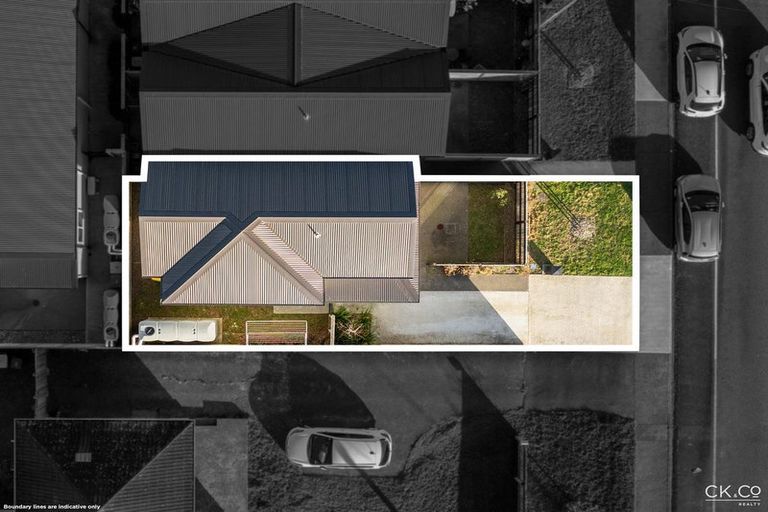 Photo of property in 1/41 Main Road, Wainuiomata, Lower Hutt, 5014