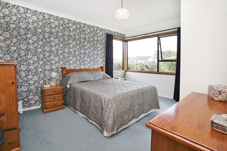Photo of property in 21 Renfrew Street, Waikiwi, Invercargill, 9810
