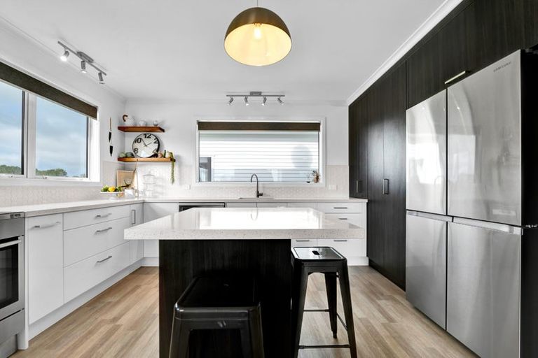 Photo of property in 71 Hursthouse Road, Tarurutangi, New Plymouth, 4372