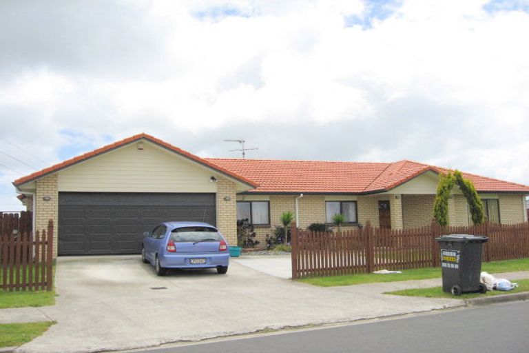 Photo of property in 9 Morewa Place, Takanini, 2112