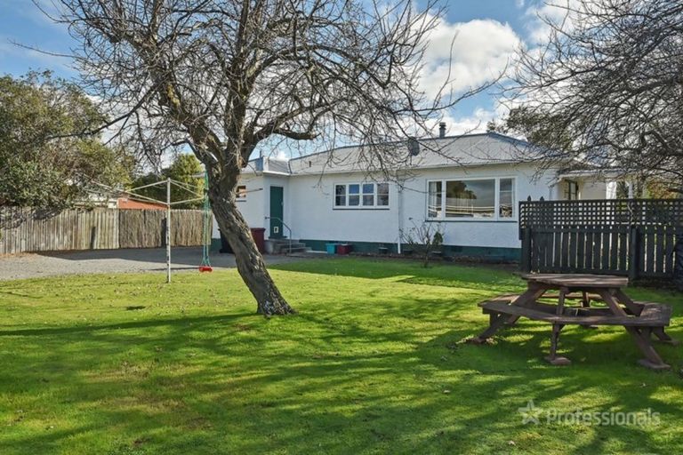 Photo of property in 105 South Road, Solway, Masterton, 5810