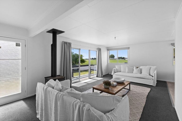 Photo of property in 69 Caernarvon Drive, Flaxmere, Hastings, 4120