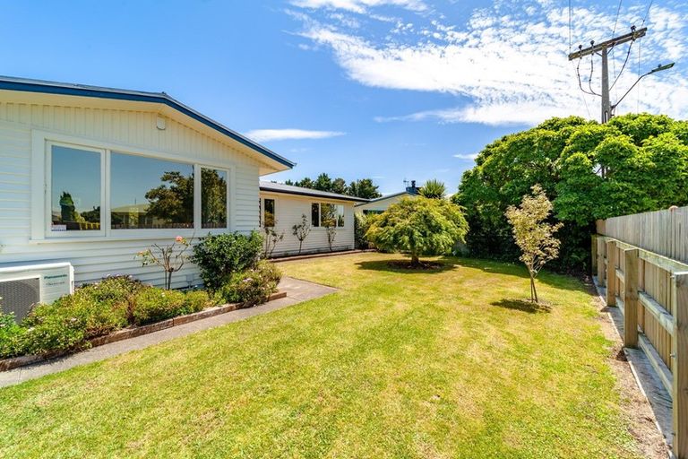 Photo of property in 36 Upham Street, Havelock North, 4130