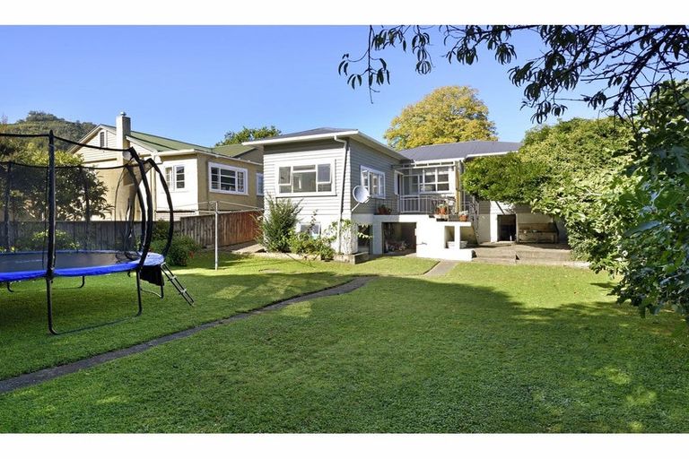 Photo of property in 23 Franklyn Street, Nelson South, Nelson, 7010