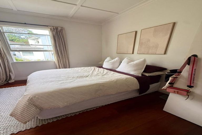 Photo of property in 52 St Vincent Avenue, Remuera, Auckland, 1050