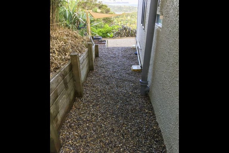 Photo of property in 137 Victory Road, Laingholm, Auckland, 0604