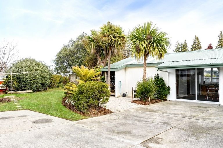 Photo of property in 33 Mcglashen Street, Motueka, 7120