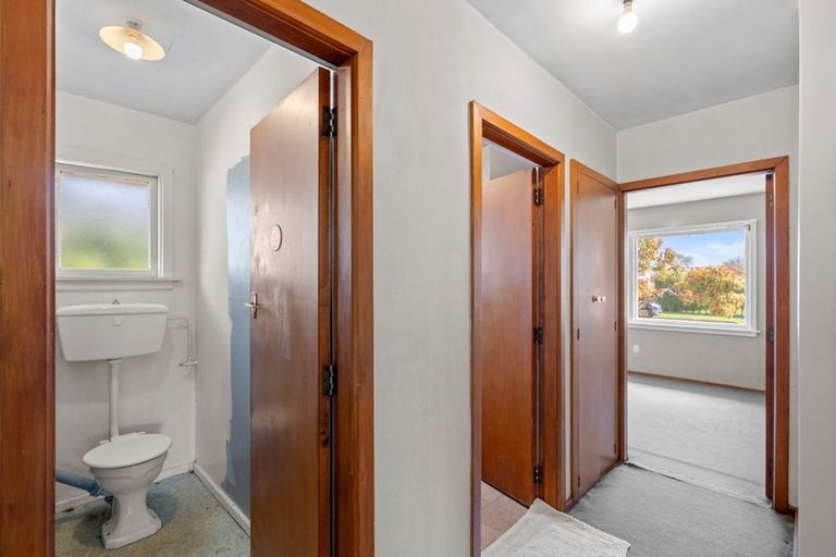 Photo of property in 10 Bendale Place, Avonhead, Christchurch, 8042