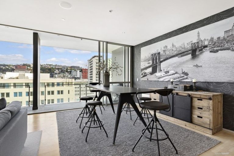Photo of property in Sanctum Apartment, 10 Ebor Street, Te Aro, Wellington, 6011