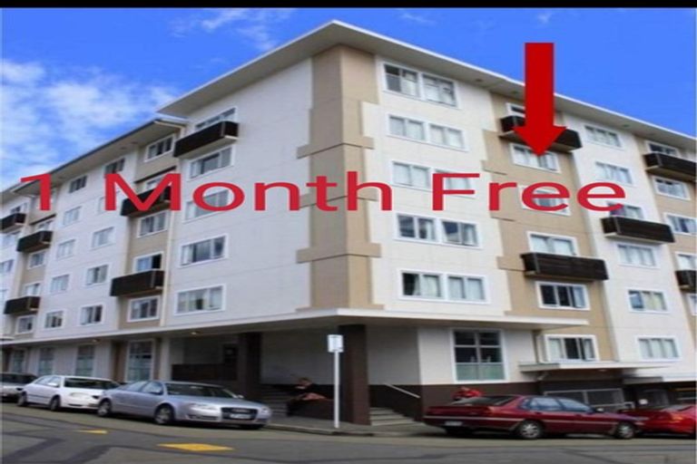 Photo of property in 12 Martin Square, Te Aro, Wellington, 6011