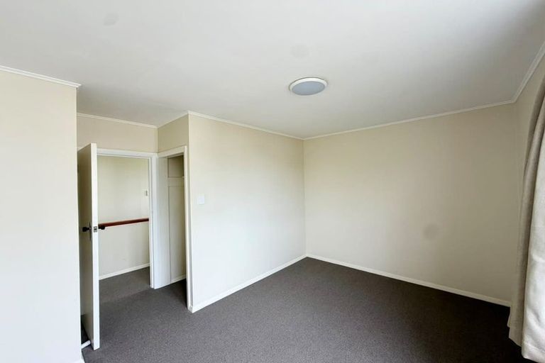 Photo of property in 72-74 Banks Street, Marfell, New Plymouth, 4310