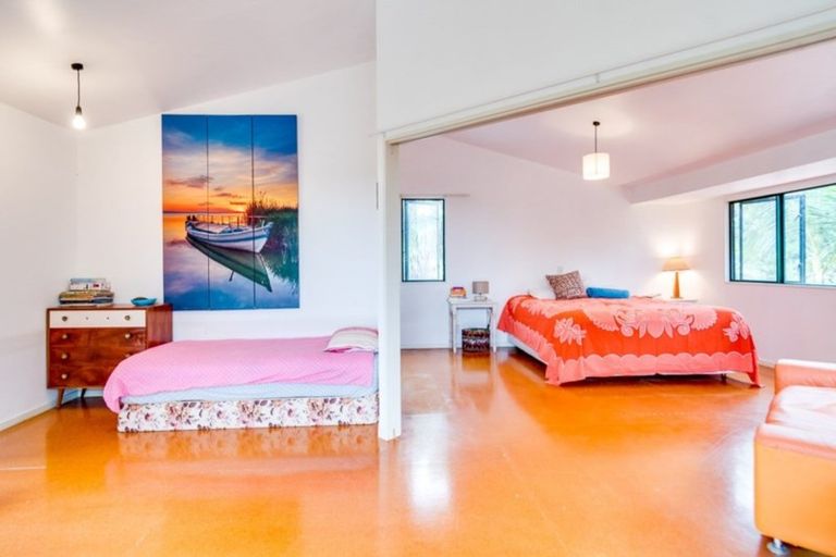 Photo of property in 7 Albert Street, Clive, 4102