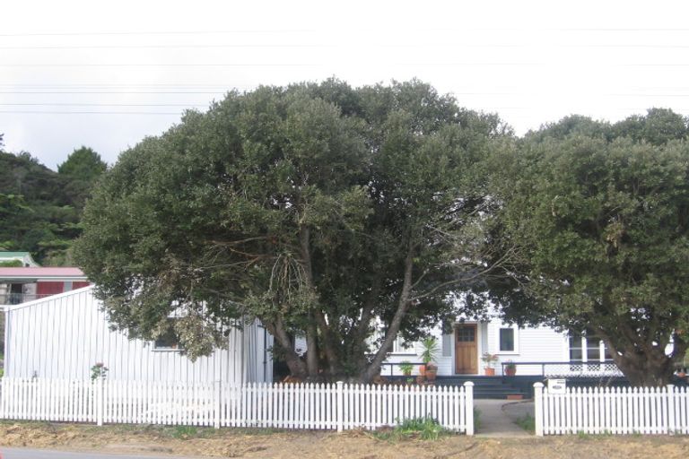 Photo of property in 1350 Rings Road, Coromandel, 3506